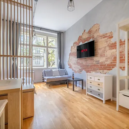 Chic Brick In Historic Center By Rentez *