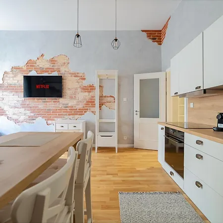 شقة Chic Brick In Historic Center By Rentez *